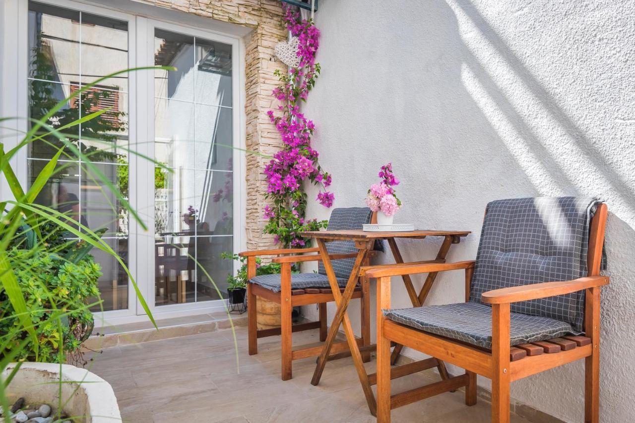 Appartamento Nautica Šibenik Esterno foto